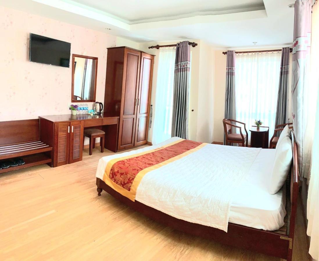 Begonia Hotel Nha Trang Buitenkant foto