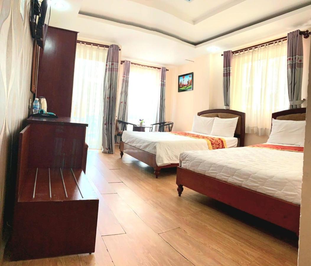 Begonia Hotel Nha Trang Buitenkant foto